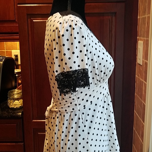 Top - Picture 5 of 8